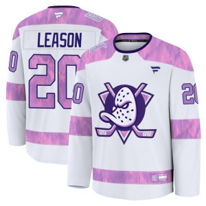 Brett Leason Youth Fanatics Anaheim Ducks Premium White 2024 Hockey Fights Cancer Practice Jersey